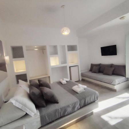 Fira Tranquil Rooms Luaran gambar