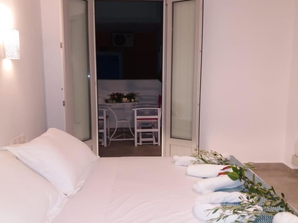 Fira Tranquil Rooms Luaran gambar